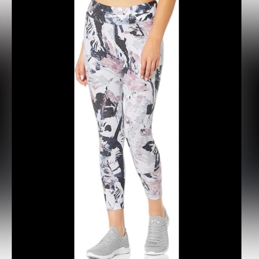 ⭐️3/$12⭐️ Calvin Klein sportswear leggings